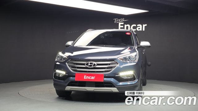 Hyundai Santafe 2017 — photo 3