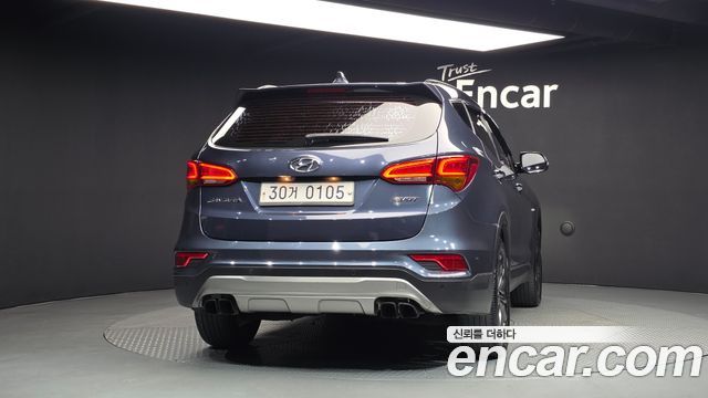 Hyundai Santafe 2017 — photo 4
