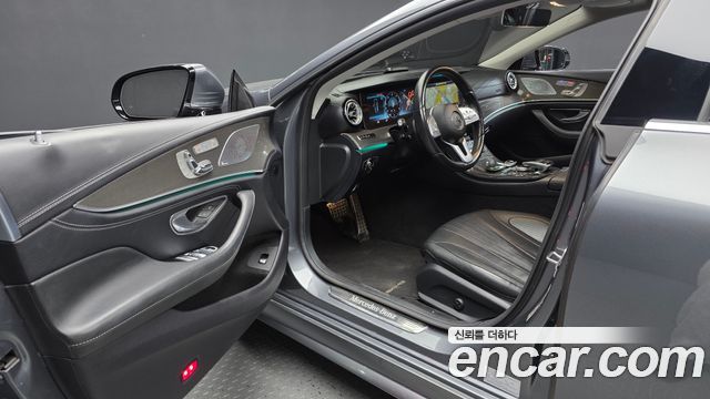 Mercedes-Benz CLS-Class 2019 — photo 10
