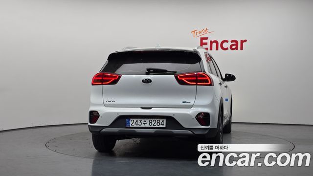 Kia Niro 2021 — photo 4