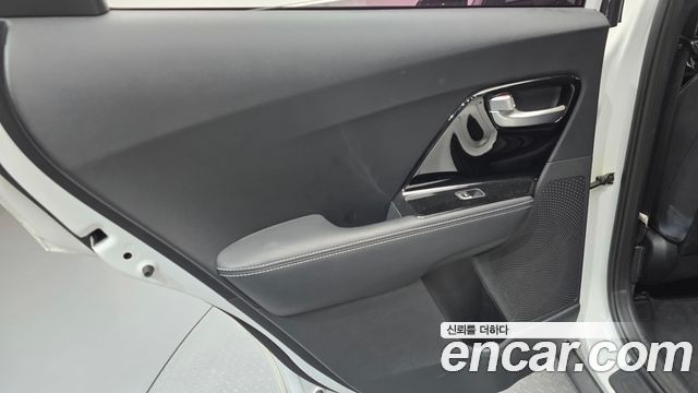 Kia Niro 2021 — photo 15