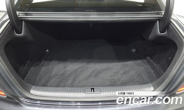 Kia K9 2019 — photo 23