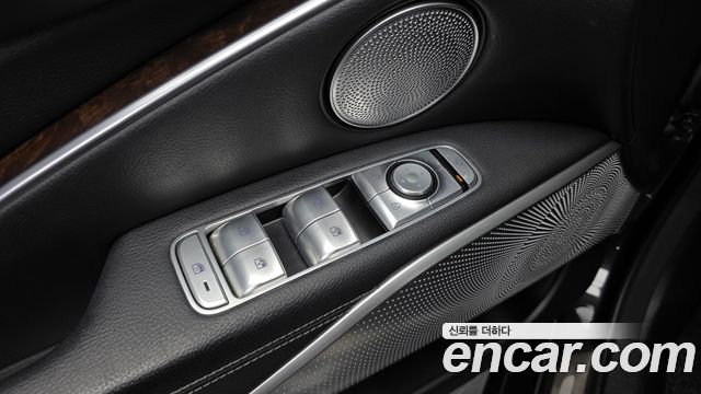 Kia K9 2019 — photo 28