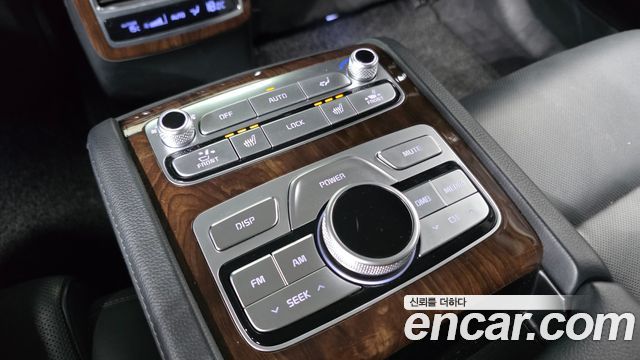 Kia K9 2019 — photo 31