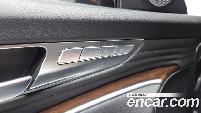 Kia K9 2019 — photo 32