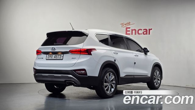 Hyundai Santafe 2019 — photo 2