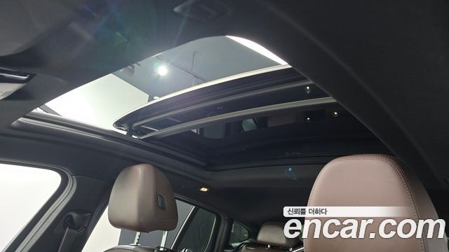 BMW X4 2022 — photo 24