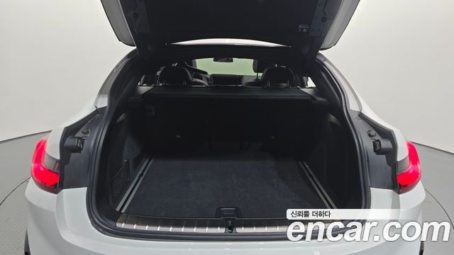 BMW X4 2022 — photo 26