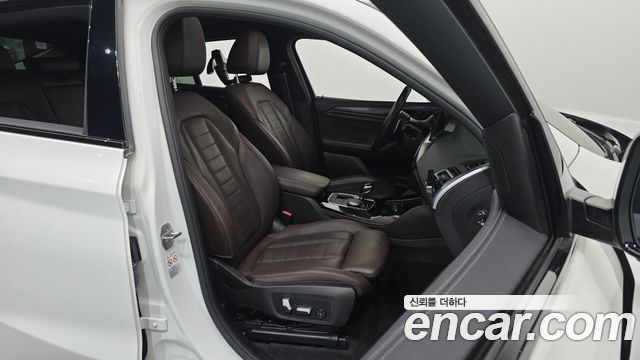 BMW X4 2022 — photo 16