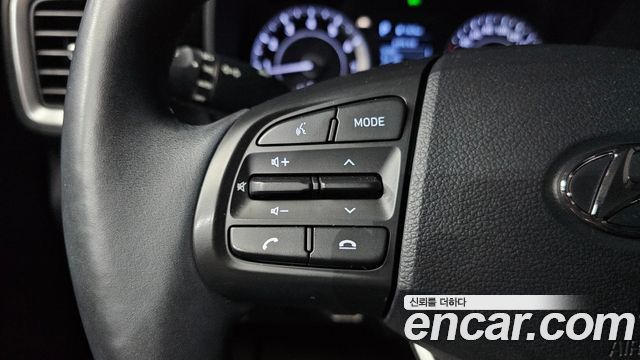 Hyundai Venue 2020 — photo 23