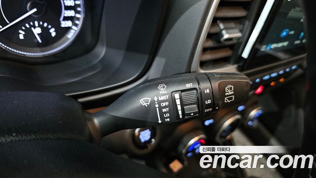Hyundai Venue 2020 — photo 27