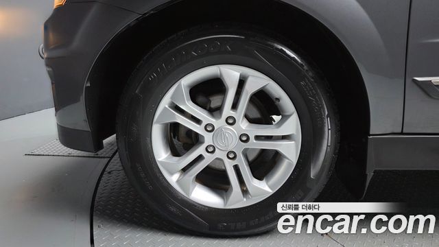 KG Mobility KORANDO 2013 — photo 5