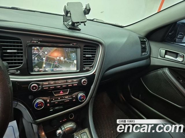 Kia K5 2015 — photo 10