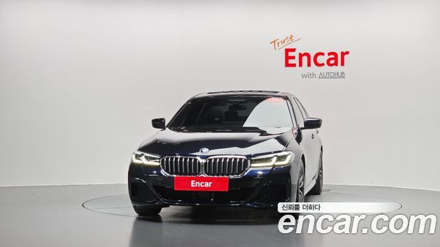 BMW 5-Series 2023 — photo 3