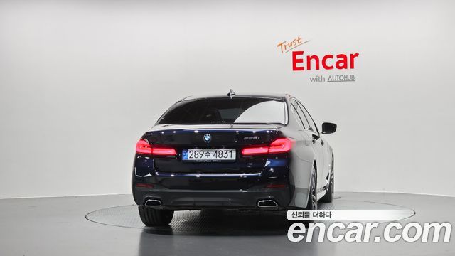 BMW 5-Series 2023 — photo 4