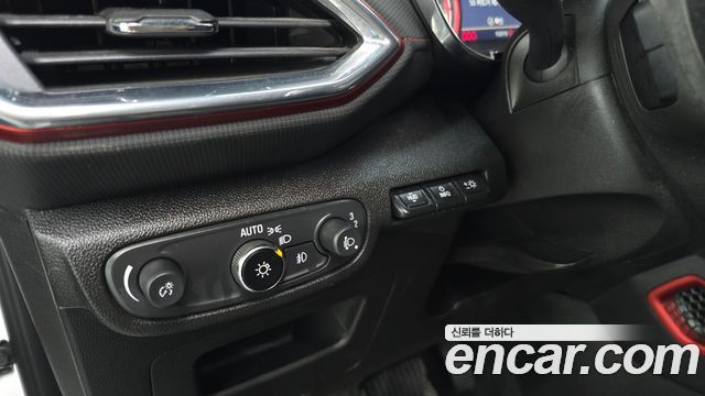 Chevrolet Korea Trailblazer 2021 — photo 26
