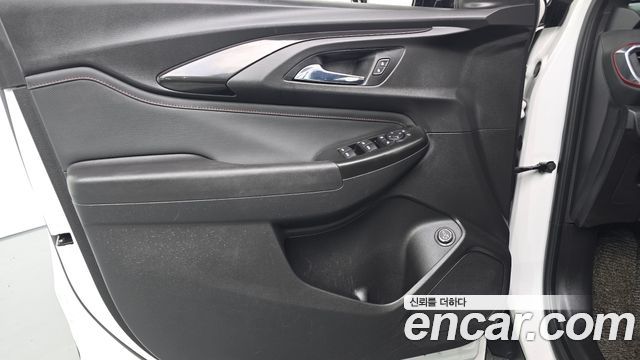 Chevrolet Korea Trailblazer 2021 — photo 14