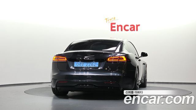 Tesla Model S 2026 — photo 4
