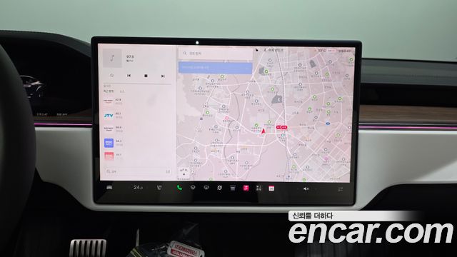 Tesla Model S 2026 — photo 14