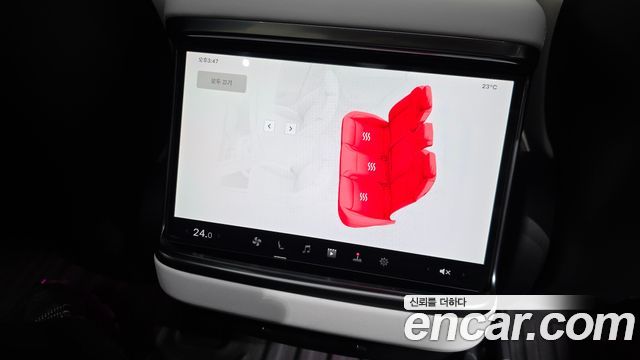 Tesla Model S 2026 — photo 18