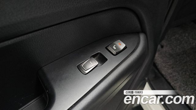 KG Mobility Rexton 2022 — photo 30