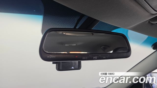Kia K5 2011 — photo 19