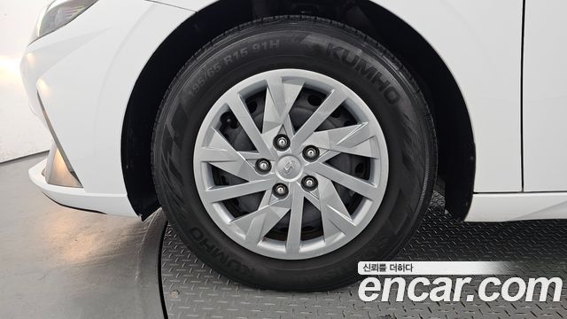 Hyundai AVANTE 2021 — photo 5