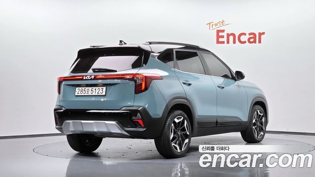 Kia Seltos 2023 — photo 2