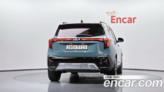 Kia Seltos 2023 — photo 4