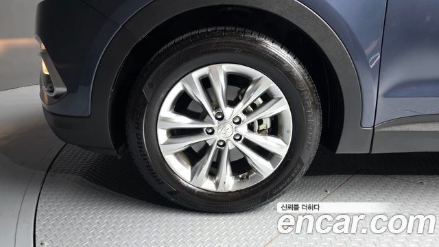 Hyundai Santafe 2018 — photo 5