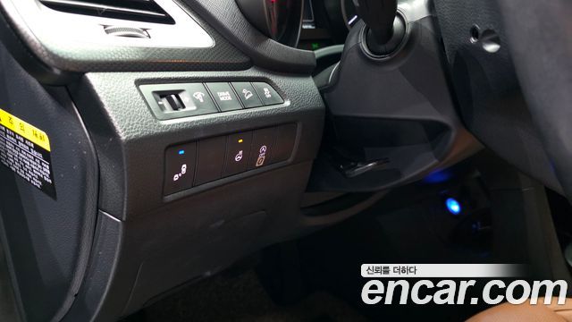 Hyundai Santafe 2018 — photo 17