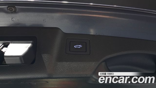 Hyundai Santafe 2018 — photo 20