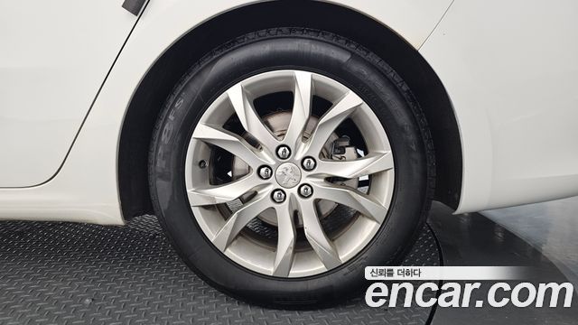 Peugeot 508 2017 — photo 7