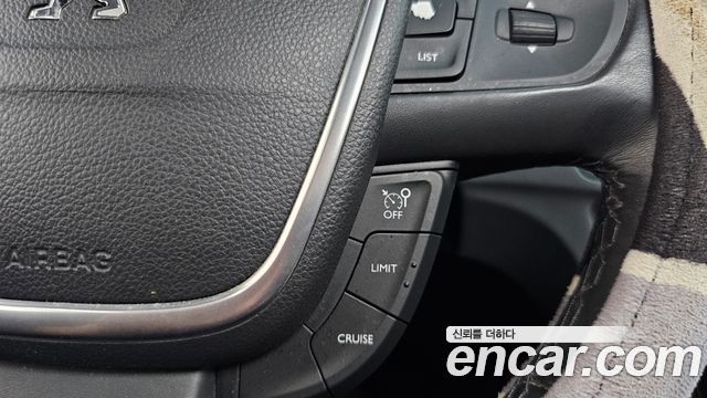 Peugeot 508 2017 — photo 29
