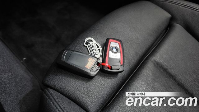 BMW 1-Series 2015 — photo 17