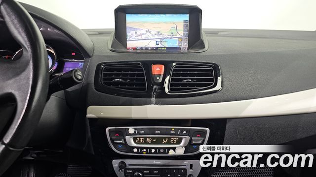 Renault Korea SM3 2014 — photo 25