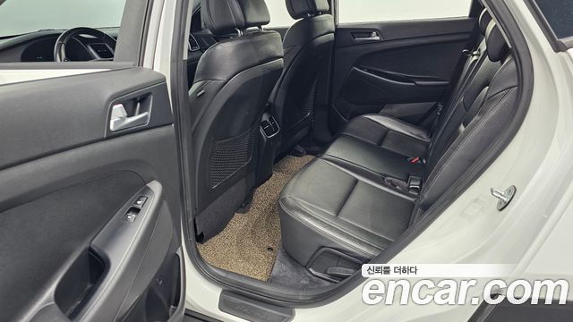 Hyundai Tucson 2018 — photo 11