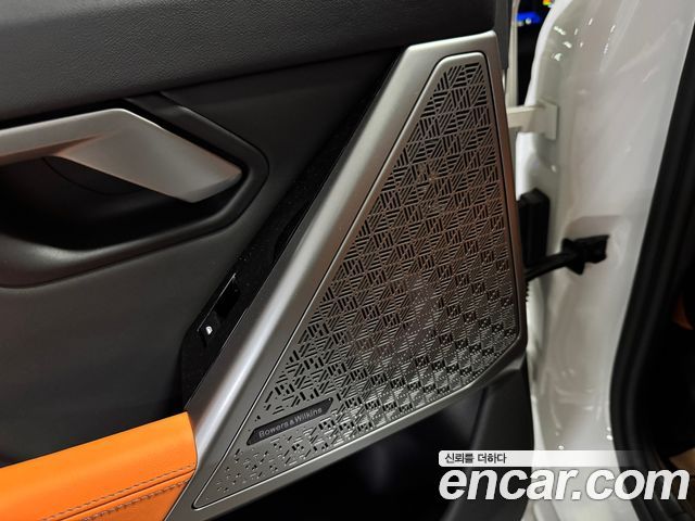 BMW M5 2026 — photo 12