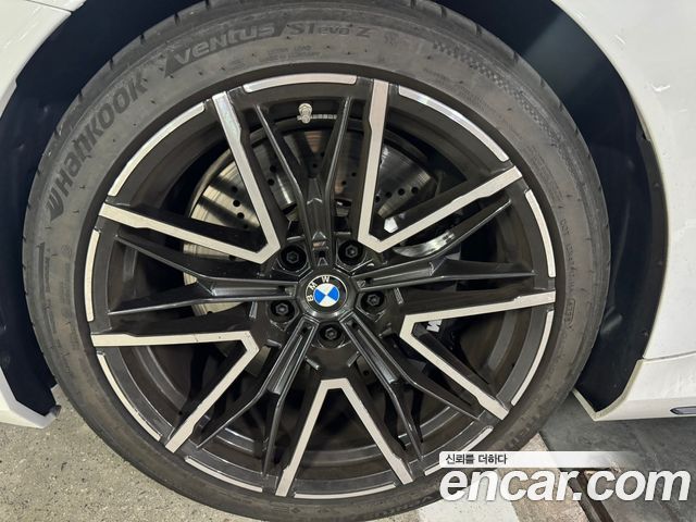 BMW M5 2026 — photo 15