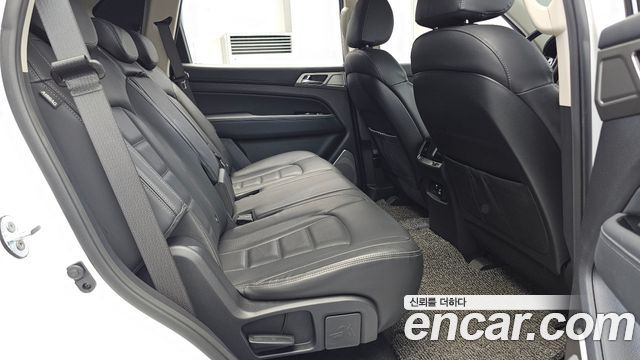 KG Mobility Rexton 2019 — photo 17