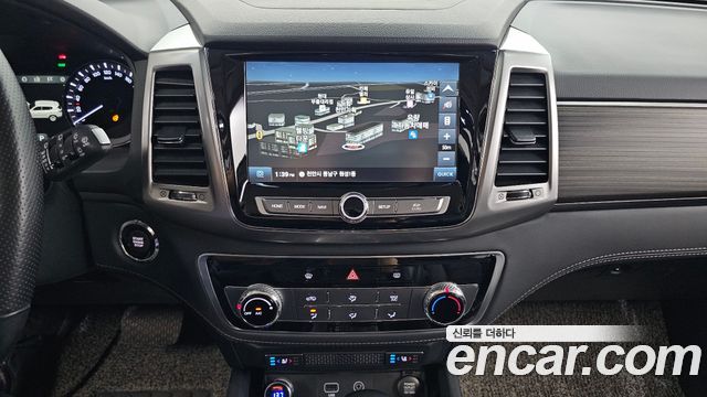 KG Mobility Rexton 2019 — photo 22