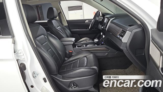 KG Mobility Rexton 2019 — photo 16