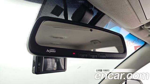 KG Mobility Rexton 2019 — photo 30