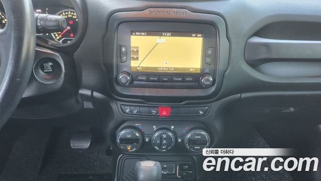 Jeep Renegade 2017 — photo 7
