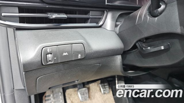 Hyundai AVANTE 2022 — photo 20