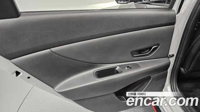 Hyundai AVANTE 2022 — photo 15