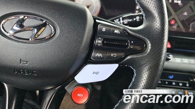 Hyundai AVANTE 2022 — photo 28