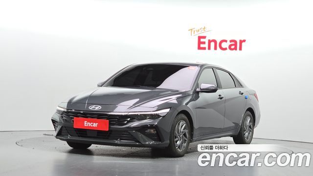 Hyundai AVANTE 2024 — photo 1