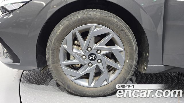 Hyundai AVANTE 2024 — photo 5