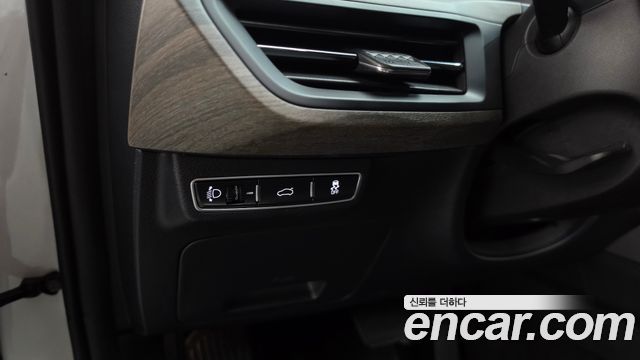 Kia K8 2023 — photo 25